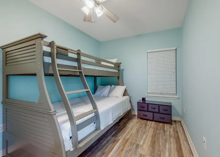 Apartment Navy Cove Harbor 1109
