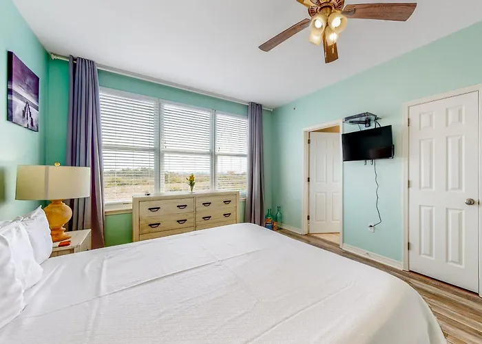 Navy Cove Harbor 1109 * Gulf Shores