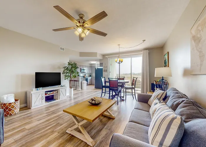 Apartment Navy Cove Harbor 1109